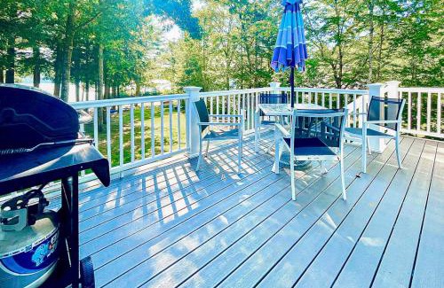Monmouth House | The Lake House at Monmouth