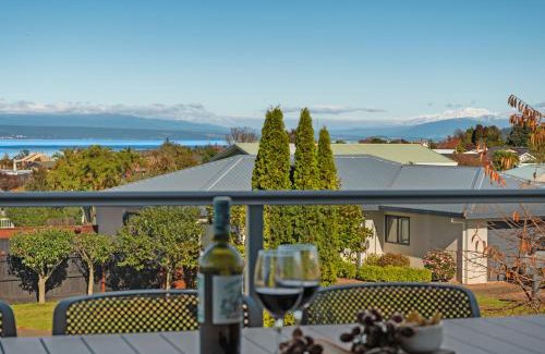 Nukuhau House | The Lakehouse - Taupo
