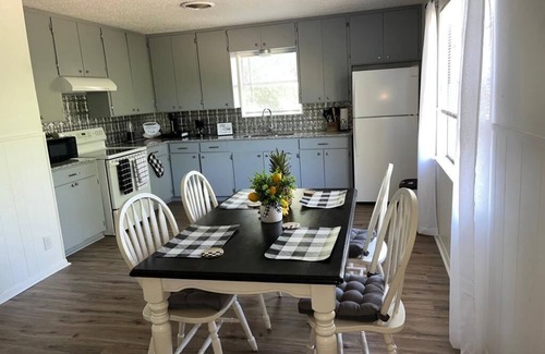Belton House | The Lakewood - Second Floor on a duplex