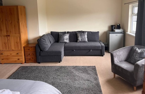 Rhos Bed & Breakfast | The Lamb of Rhos