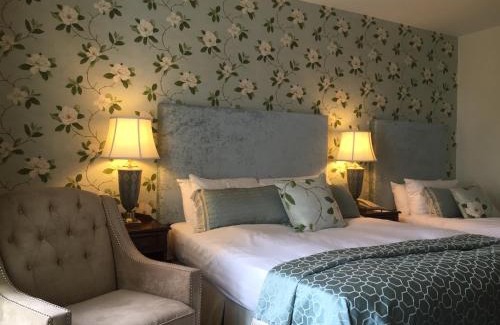 Cortober Hotel | The Landmark Hotel