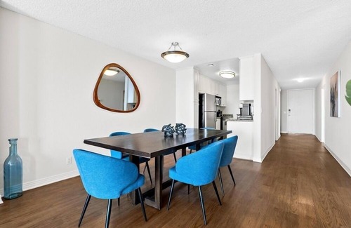 Marina Peninsula Apartment | The Lapis Haven - Ocean views 3BR Retreat Pool, Gym jacuzzi.