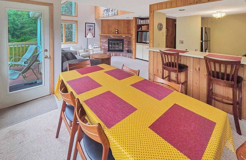 Thornton Condo | The Laurel Lookout NH