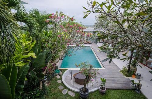 Bukit Villa | The Lavana Villa Puri Hawila Jimbaran - 5 Bedroom Villa