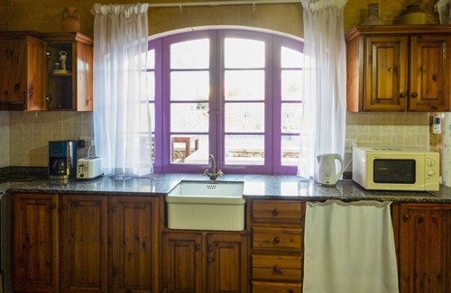 San Lawrenz Villa | The Lavender House - Two Bedroom Villa, Sleeps 6