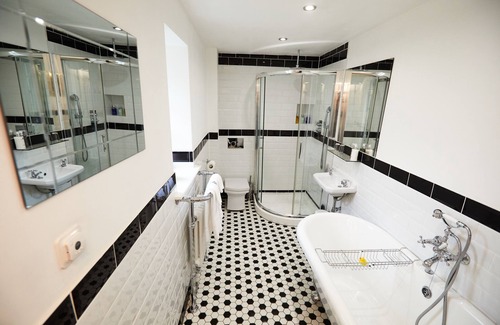 Padiham Hotel | The Lawrence Hotel