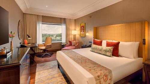 Srinagar Colony Hotel | The Leela Hyderabad Banjara Hills