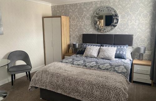 Blackpool Town Center House | The Libra - Adults Only B&B with guaranteed carpark