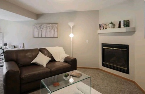 Millard House | The Library in West Omaha