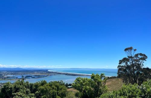 Mount Pleasant Bed & Breakfast | The Lighthouse - Free Breakfast and stunning views
