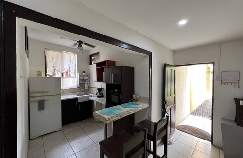 Santa Ana Apartment | The Lindora Studio, 1 bedroom home with pool