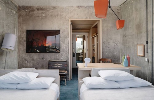 Wilshire Center Hotel | The LINE Hotel Los Angeles, 2x Double Rooms, Pet-friendly, Outdoor Pool!