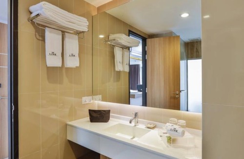 Bahan Hotel | The Link Yangon Boutique Hotel