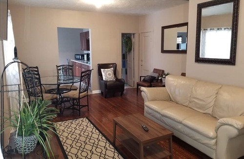 Near Eastside Apartment | ❤The Lion King Suite in Downtown Indianapolis❤