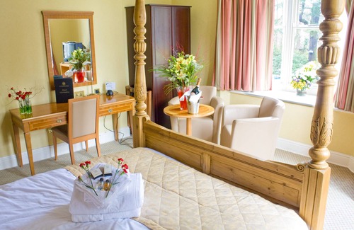 Fleet Hotel | The Lismoyne Hotel