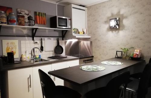 Sola Apartment | The Little Apartment