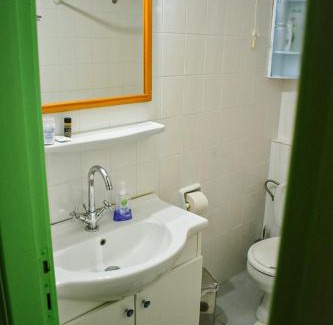 Glyfa Apartment | The Little House