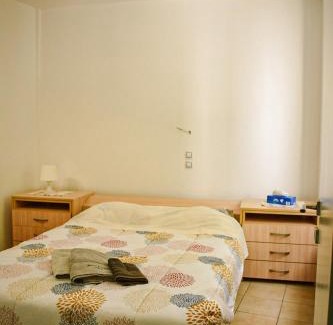 Glyfa Apartment | The Little House