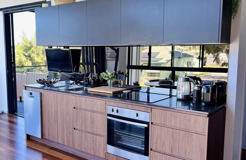Rylstone House | The Little Nest, RylstonenA modern getaway to experience Rylstone.