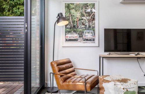 Prahran Apartment | The Little Sage - A Lodge-style Urban Retreat