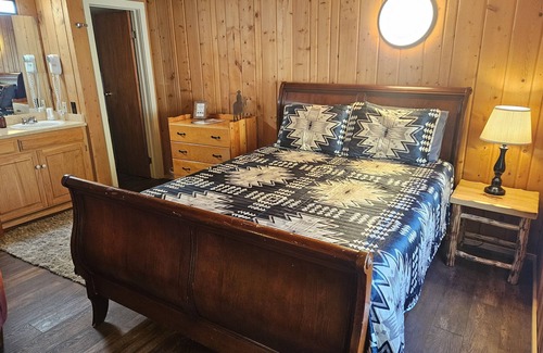 Nathrop Cabin | The Lodge at Deer Valley Ranch - entire lodge w/resort amenities included
