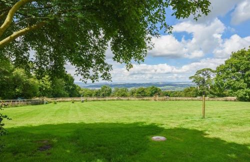 Farden House | The Lodge At Harvest Farm