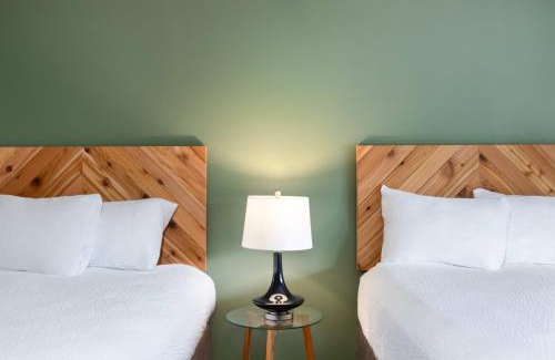 West Dover Cabin | The Lodge at Mount Snow