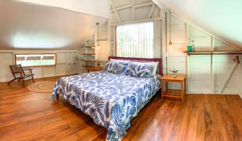 Isla Bastimentos Bed & Breakfast | The Lodge at Punta Rica- Hilltop Eco-Lodge with Views & Pool
