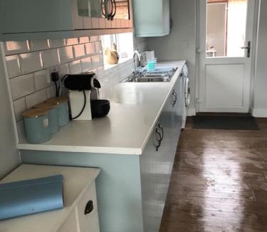 Foxley House | The Lodge - Dog Friendly Farm Cottage