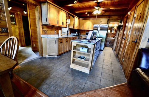 Mount Morris Cabin | The Lodge on Letchworth