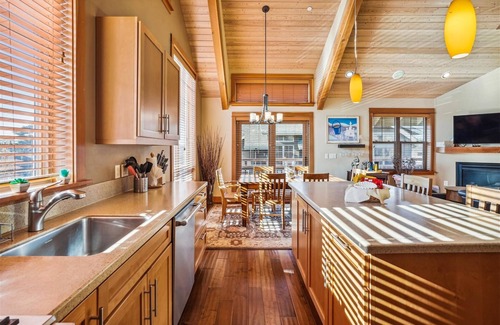 Tolovana Park House | The Lodges C-2 - Beachcomber Vacation Homes