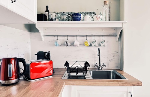Pontcanna Apartment | The Loft 2BR Duplex 82 Cathedral Cardiff Parking