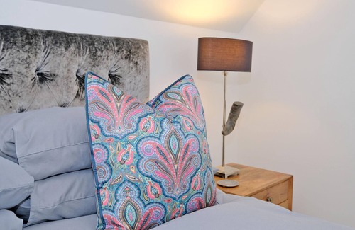 Stonehaven Apartment | The Loft at Blackbutts - Sea Views