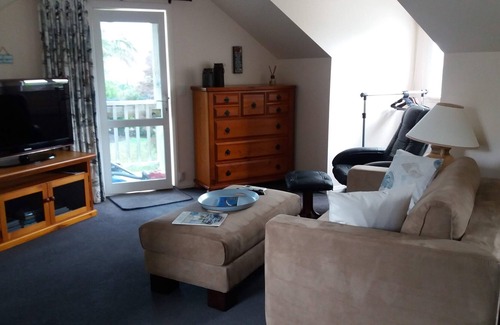 Haruru Apartment | THE LOFT at Kingfisher Ridge, "Bay of Islands"!
