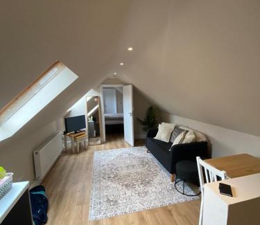 Roundwood Bed & Breakfast | The Loft