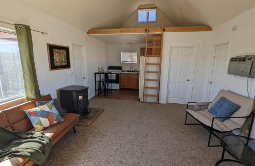 Meadview House | The Loft