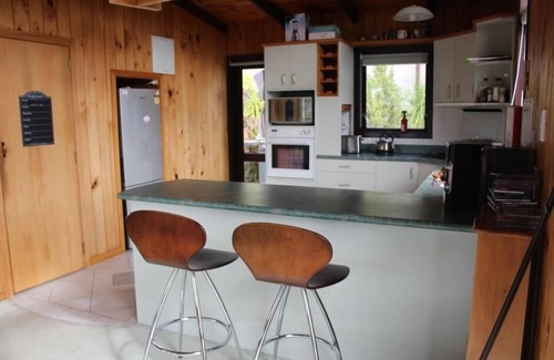 Hatfields Beach House | The Log cabin resort