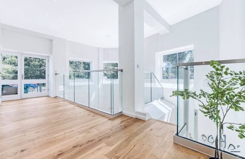 Tower Hamlets House | The London Opulence
