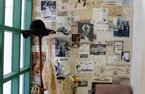 Huay Kaew Bed & Breakfast | The London Tearoom