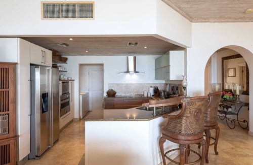 Schooner Bay Apartment | The Lookout 307 at Schooner Bay by Personal Villas - Stunning Modern Homely Desi