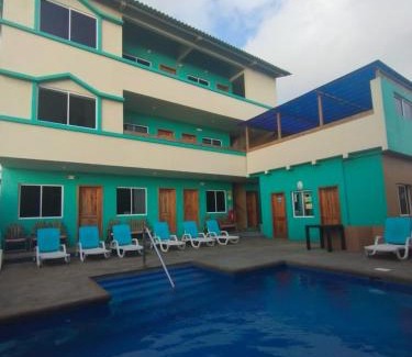 San Lorenzo Bed & Breakfast | The Lookout Beach Hotel