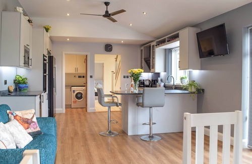 Hope under Dinmore Cottage | The Lookout - UK35022