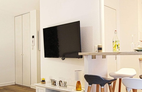Lourdes Apartment | The Lourdaise escape * Terrace * Town center * Parking * Wifi