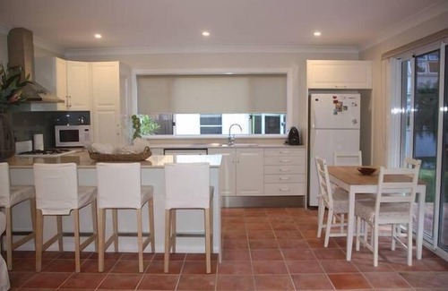 Palm Beach Cottage | The Love Shack Iluka Road Palm Beach