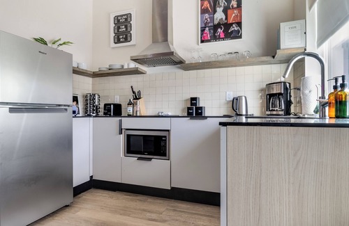 Buena Vista Apartment | The Love Story Studio | Swiftie-Inspired Stay Near Broadway & The Gulch