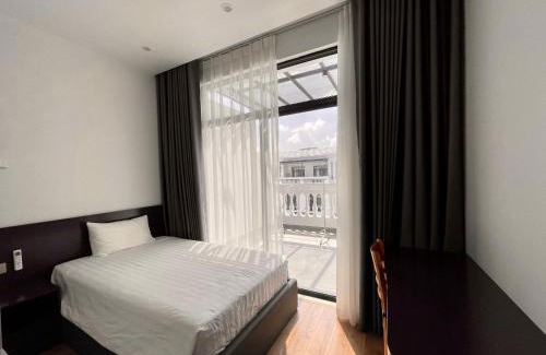 Le Chan Apartment | The LuxHomes Apartment & Homestay HD106