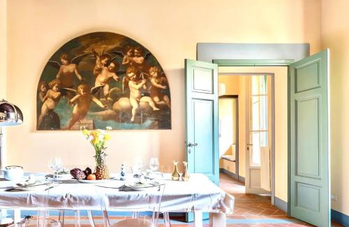 Santa Croce Apartment | The Luxury Florence Historic Palace Of Santa Croce