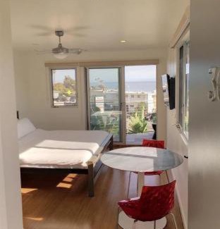 Eastern Malibu Hotel | The M Malibu