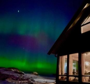 Sørvagen Ski Chalet | The Magic View of Lofoten - Nature & Sea