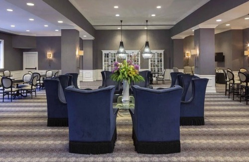 Central New York City Condo | The Manhattan Club for the Macy's Thanksgiving Day Parade